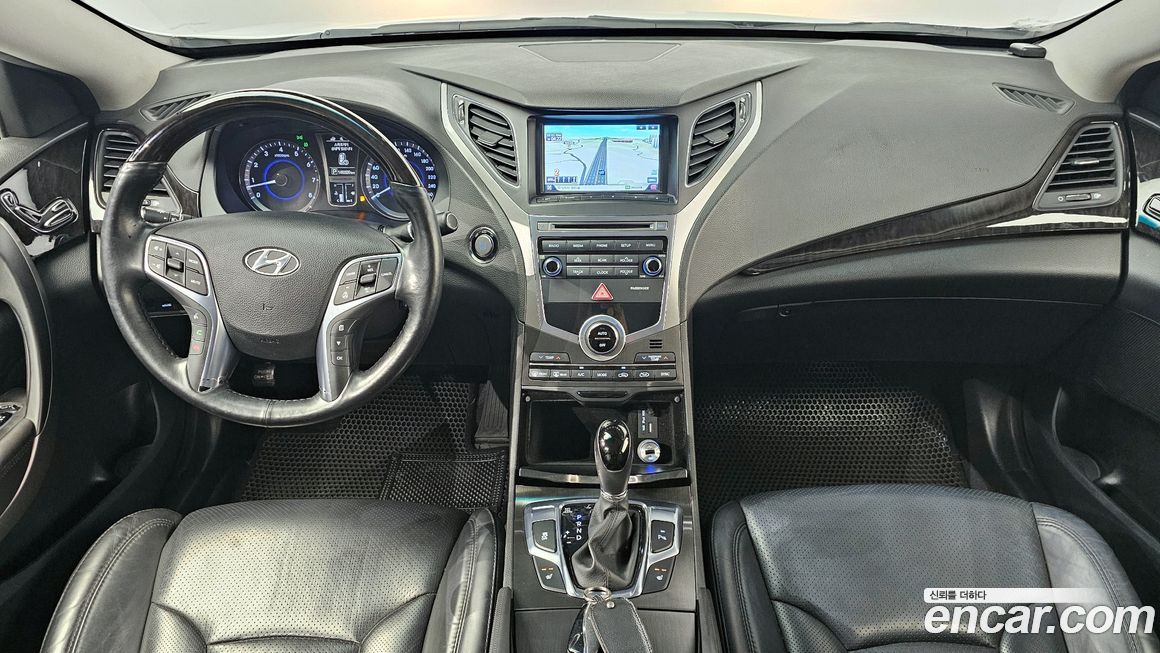 Hyundai Grandeur 2015