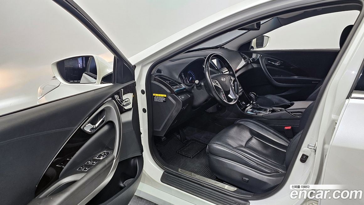 Hyundai Grandeur 2015