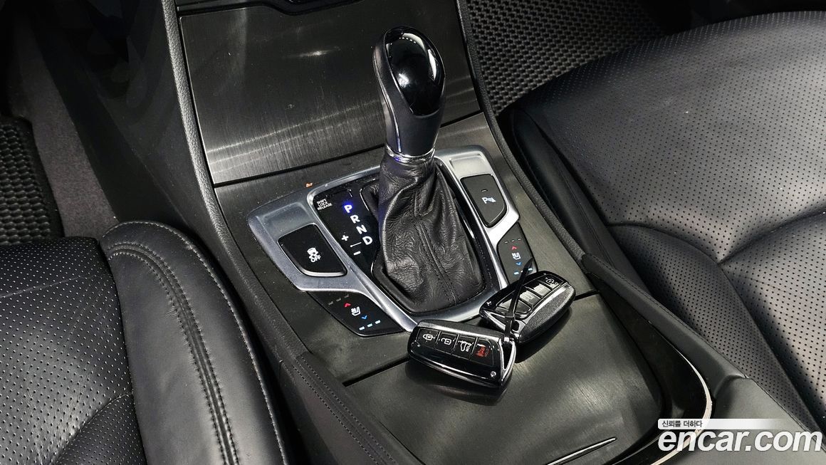 Hyundai Grandeur 2016