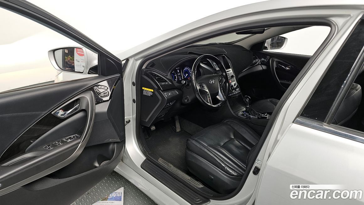 Hyundai Grandeur 2016