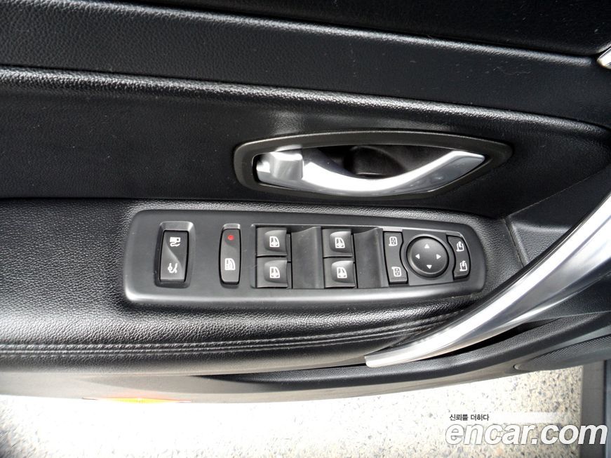 Renault-KoreaSamsung SM5  2010