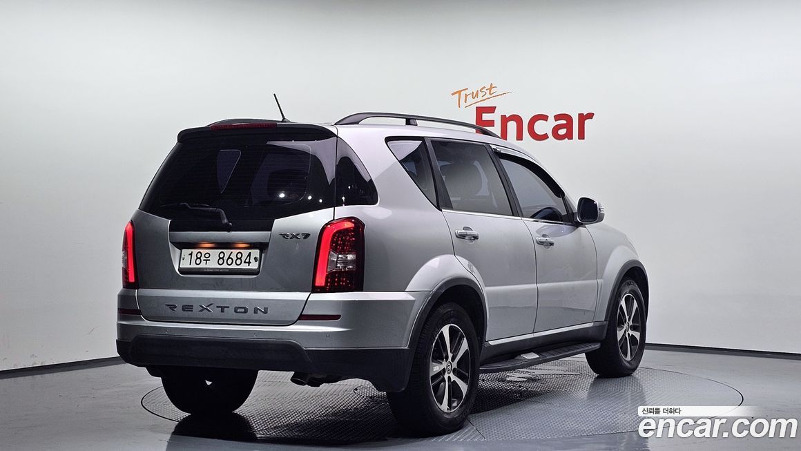 KG_Mobility_Ssangyong Rexton 2015