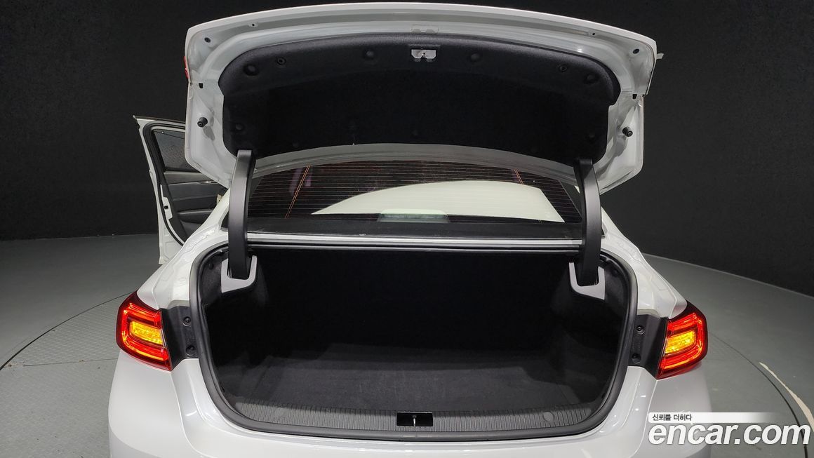 Renault-KoreaSamsung SM6 2016