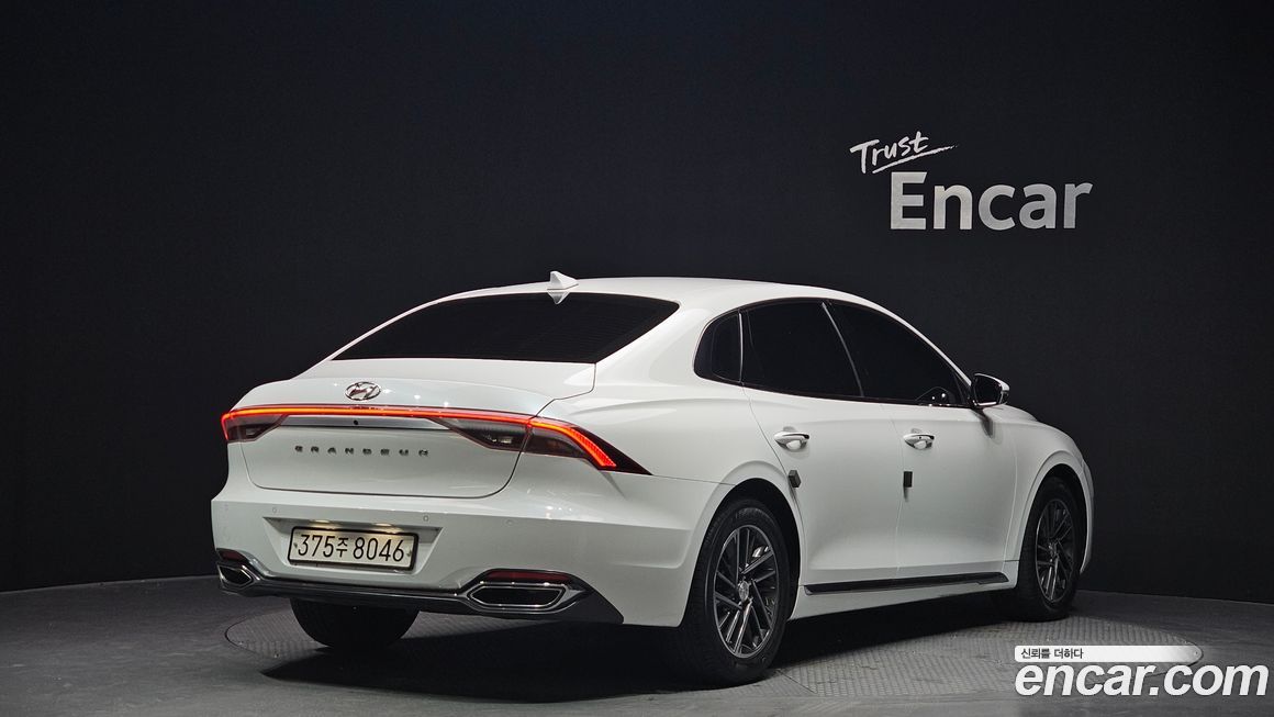 Hyundai Grandeur 2022