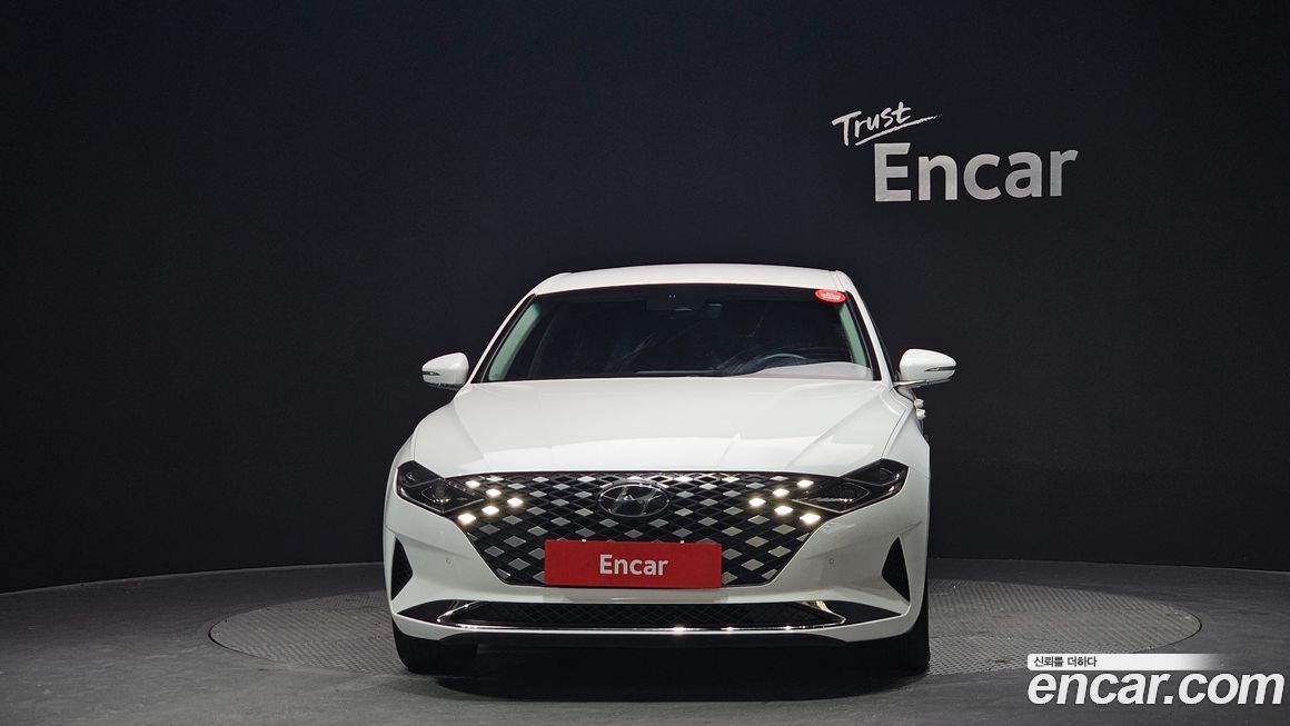 Hyundai Grandeur 2022