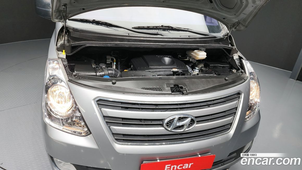 Hyundai Starex 2016