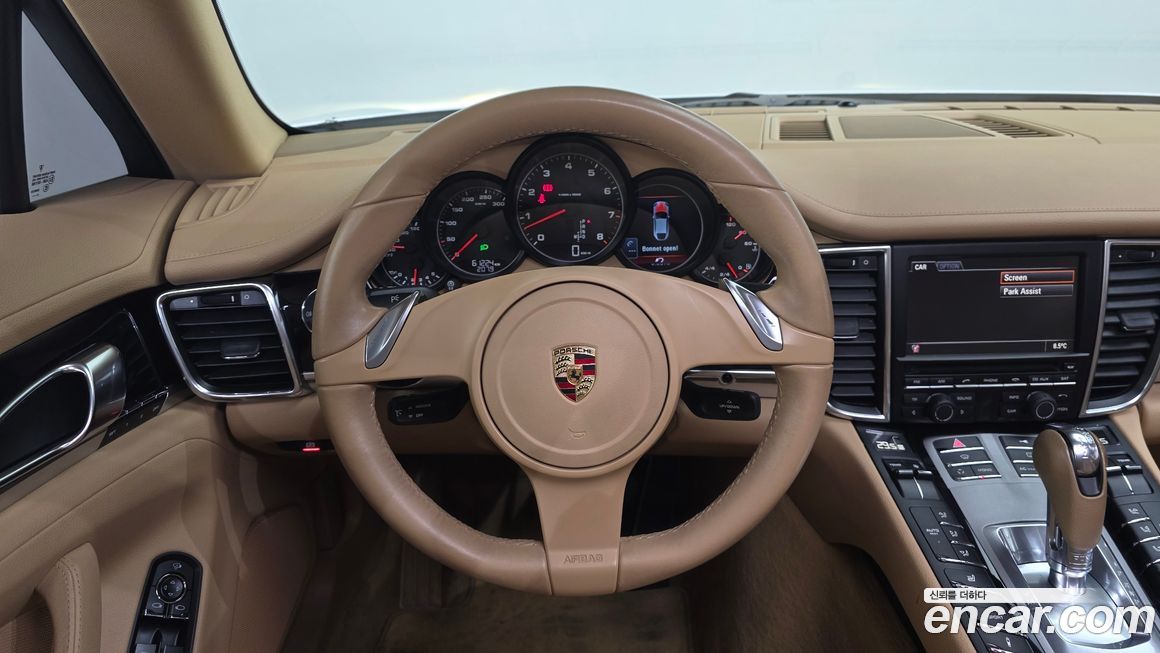 Porsche Panamera 2011