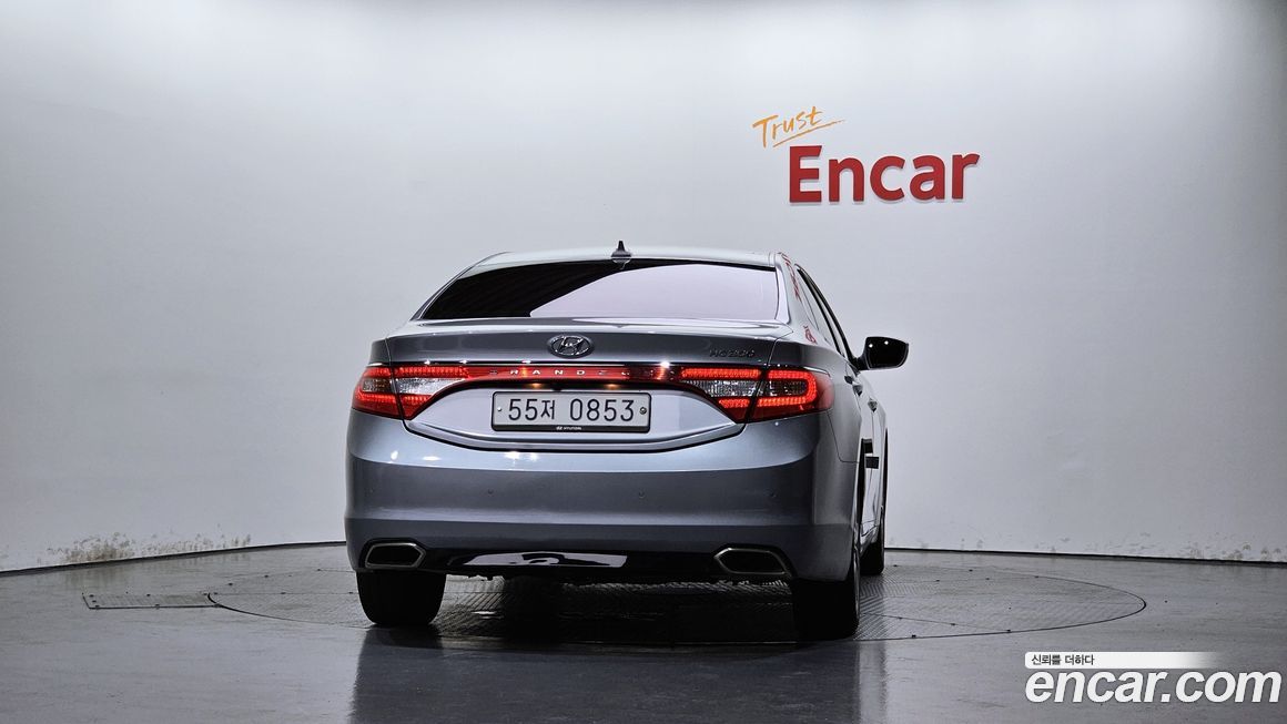 Hyundai Grandeur 2016