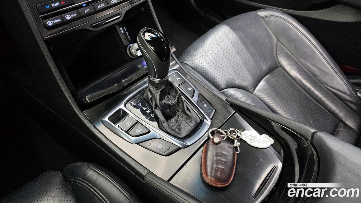 Hyundai Grandeur 2016