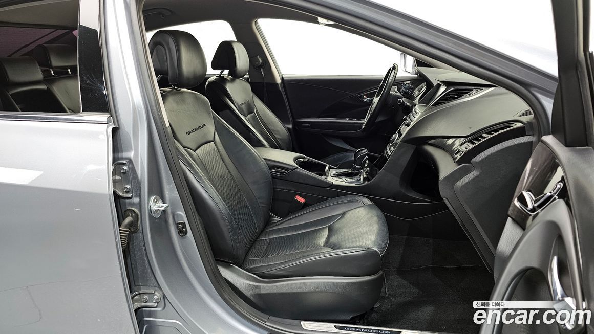 Hyundai Grandeur 2016