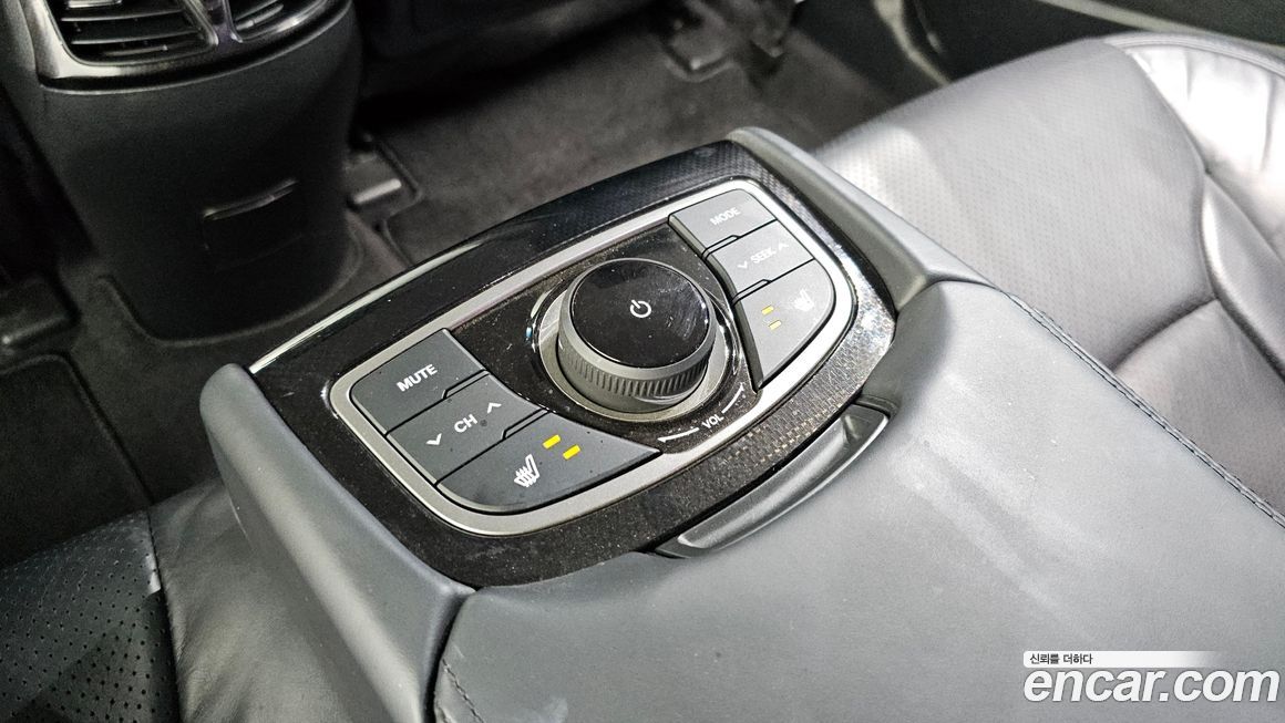 Hyundai Grandeur 2016