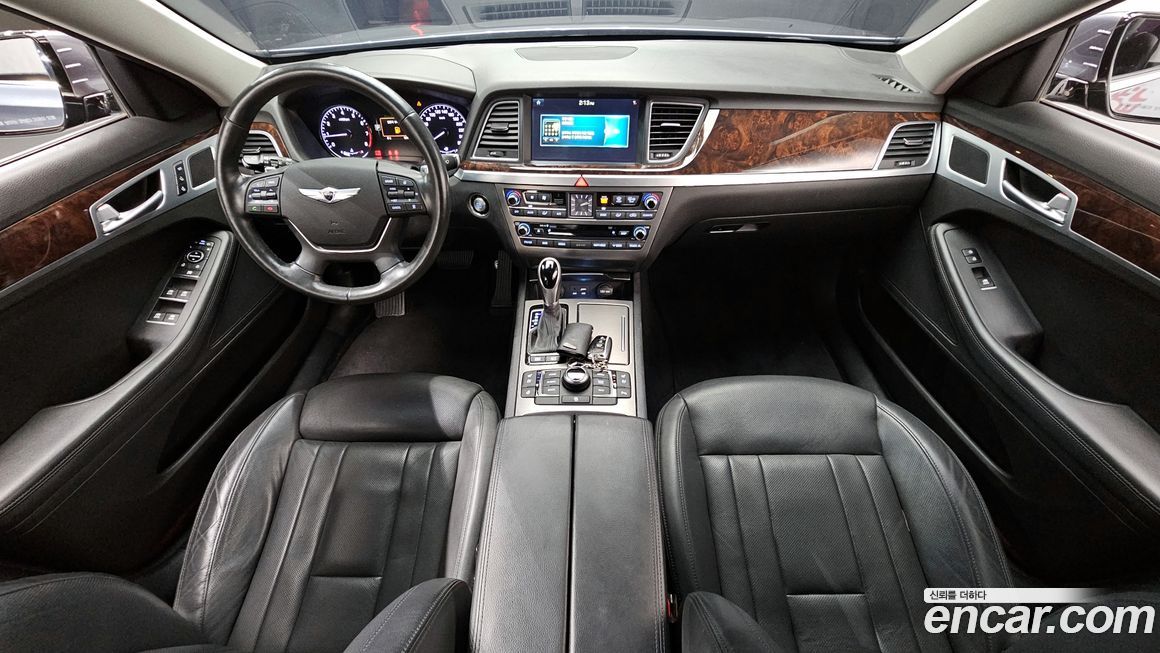 Hyundai Genesis 2016