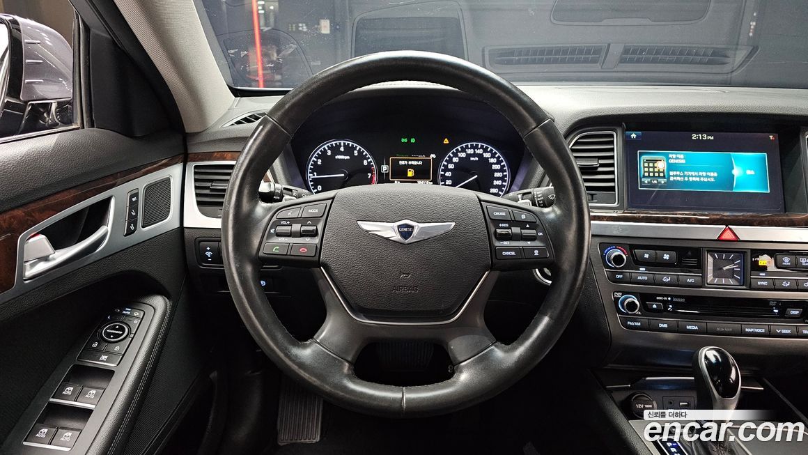 Hyundai Genesis 2016