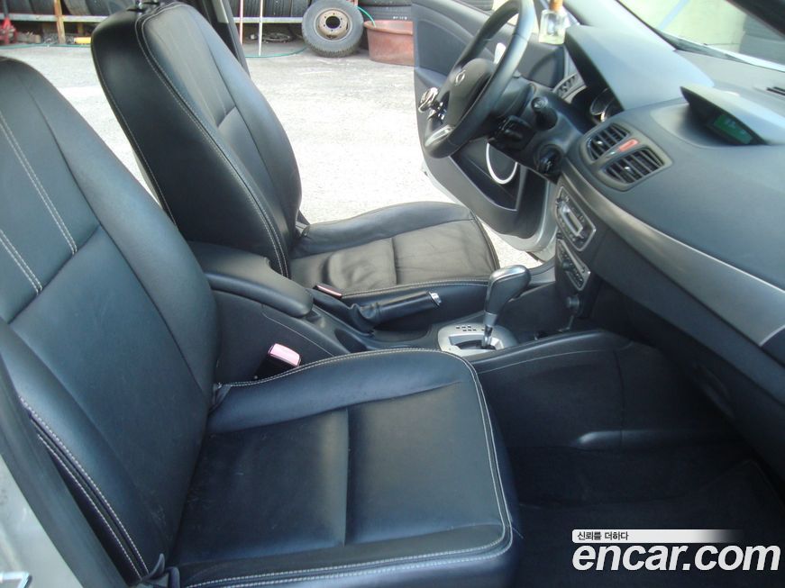 Renault-KoreaSamsung SM3 2010