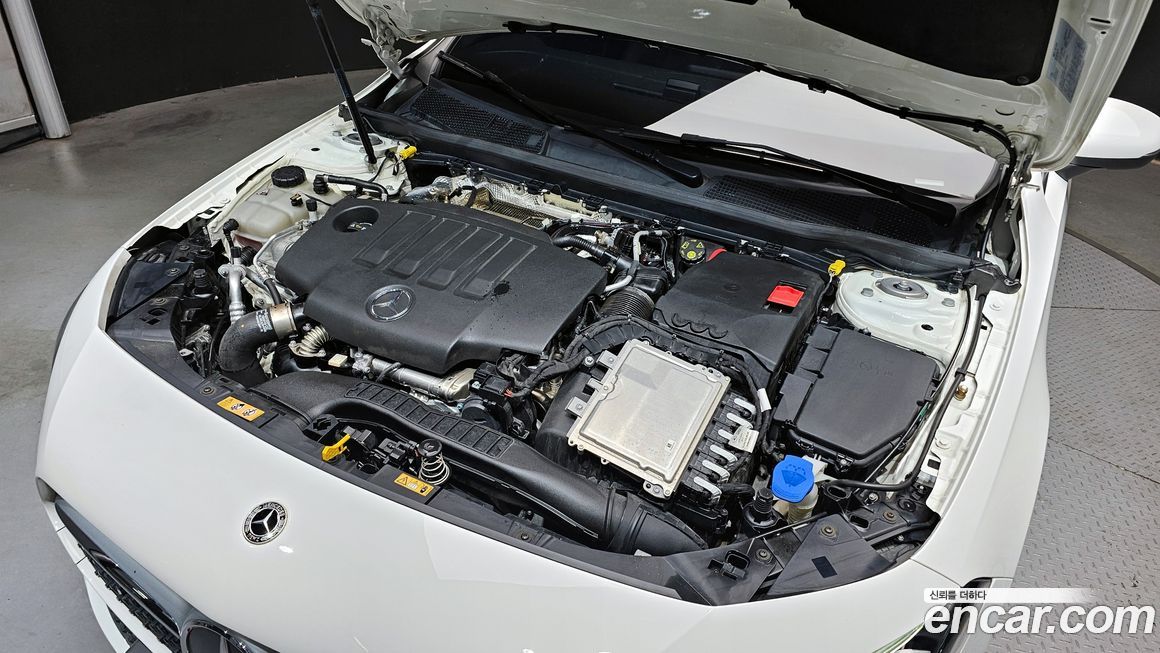 Mercedes-Benz A-Class 2021