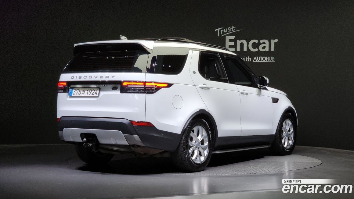 Land Rover Discovery 2019