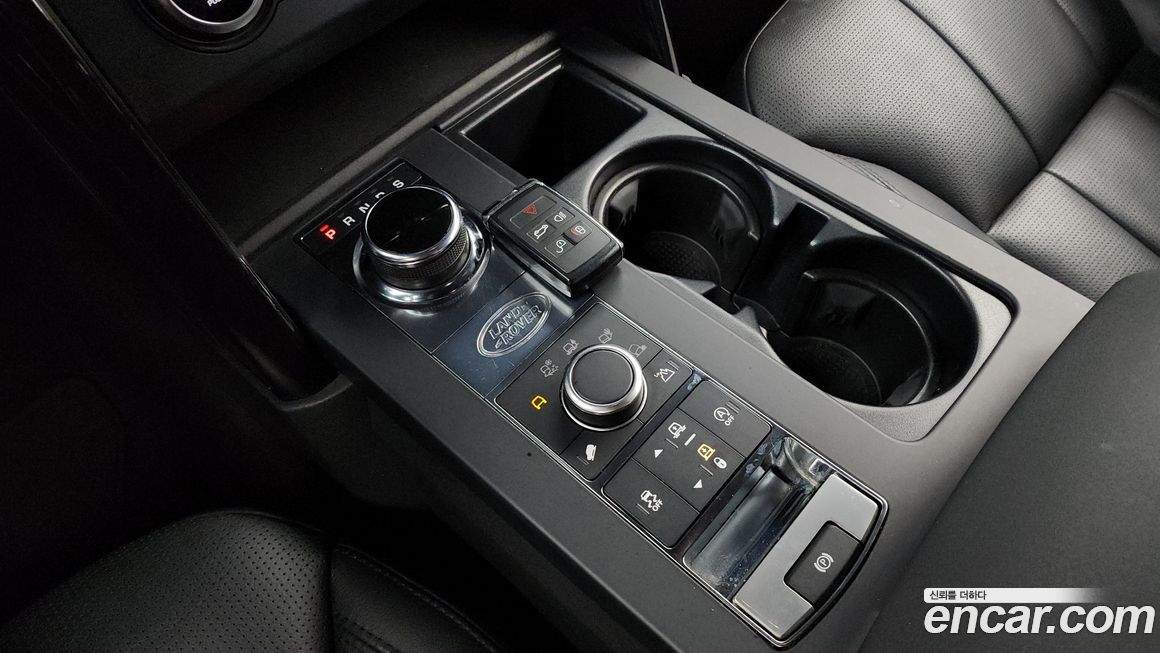 Land Rover Discovery 2019