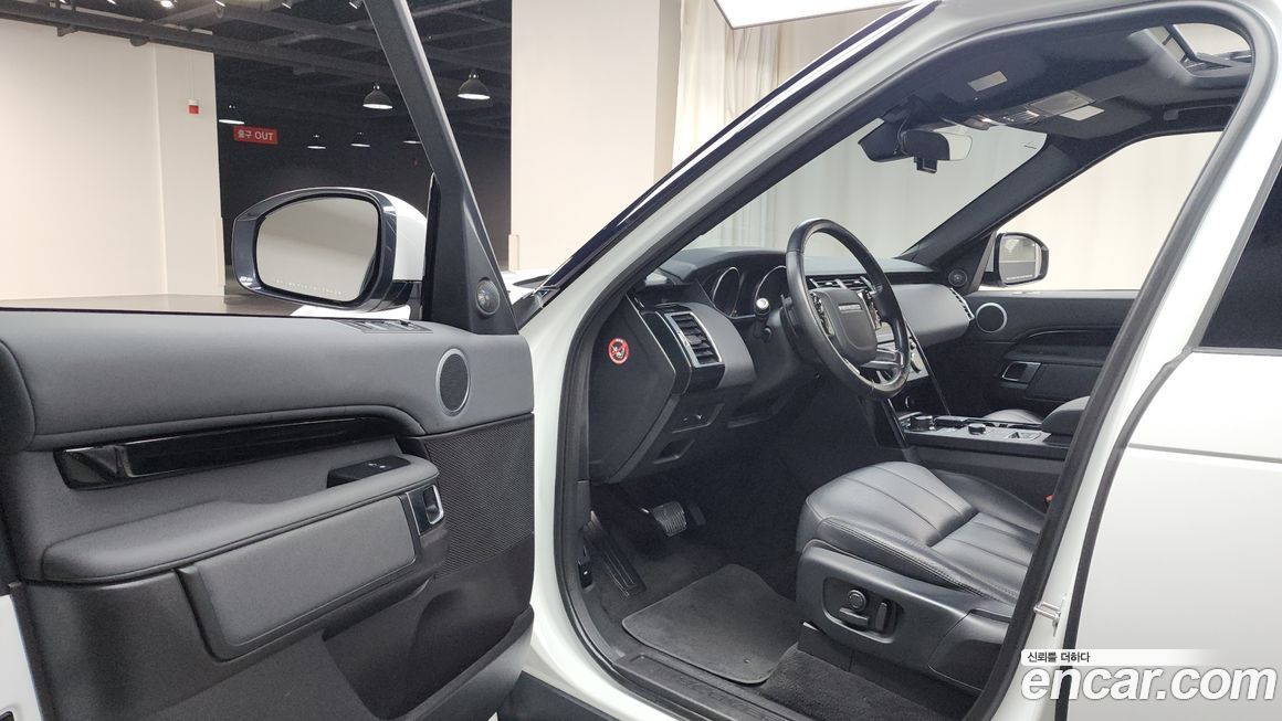 Land Rover Discovery 2019