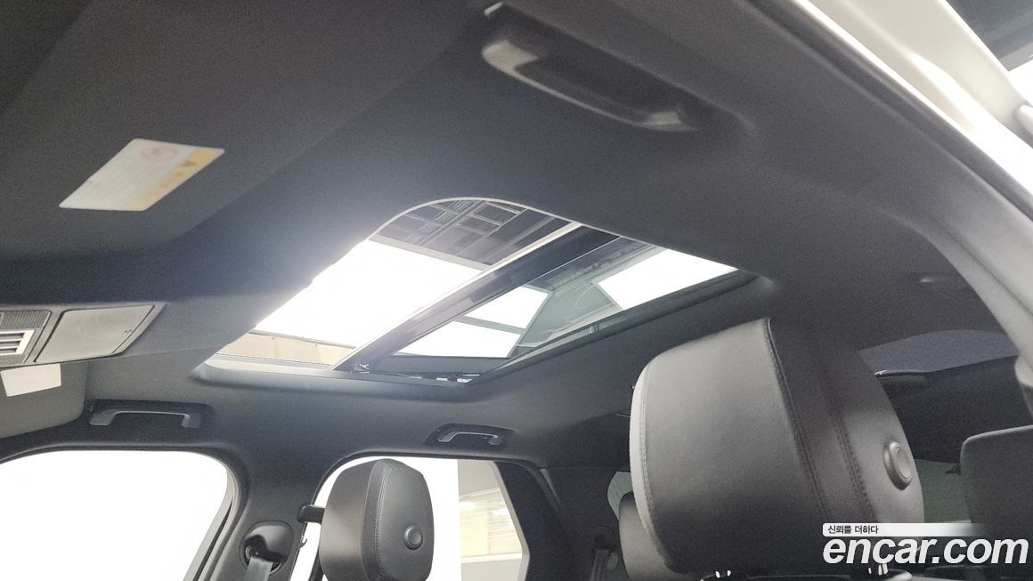 Land Rover Discovery 2019