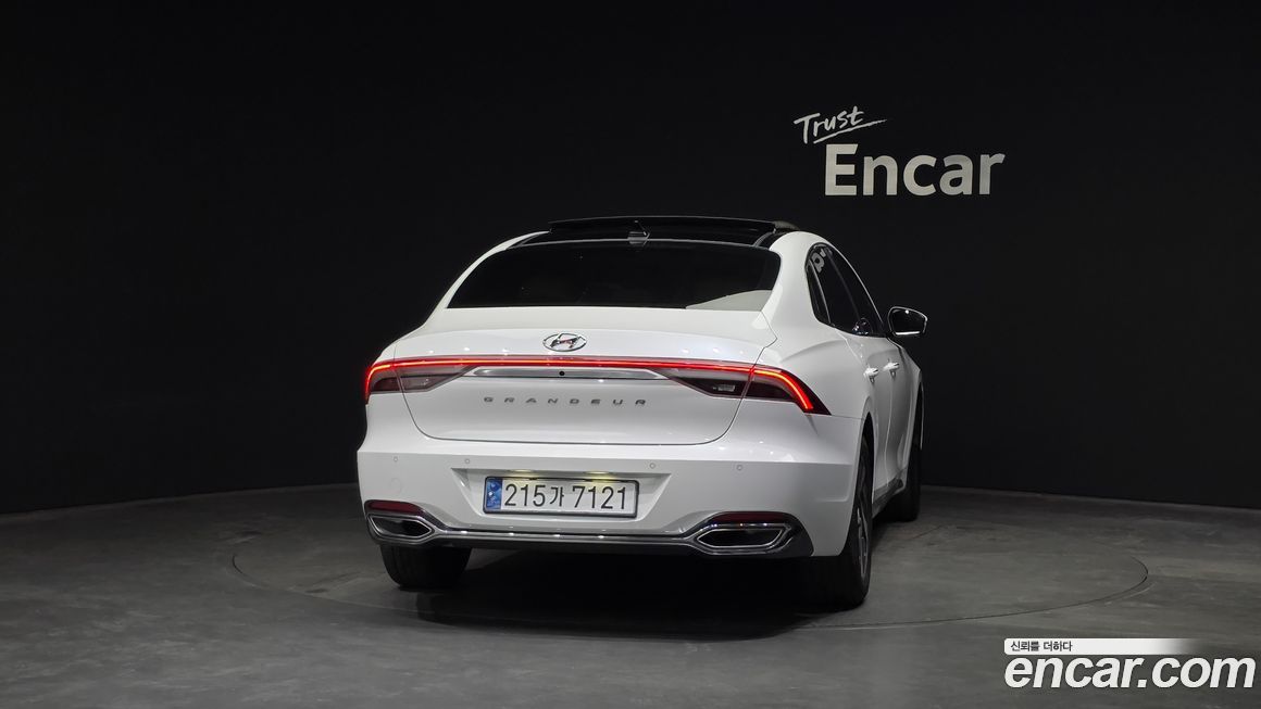 Hyundai Grandeur 2022