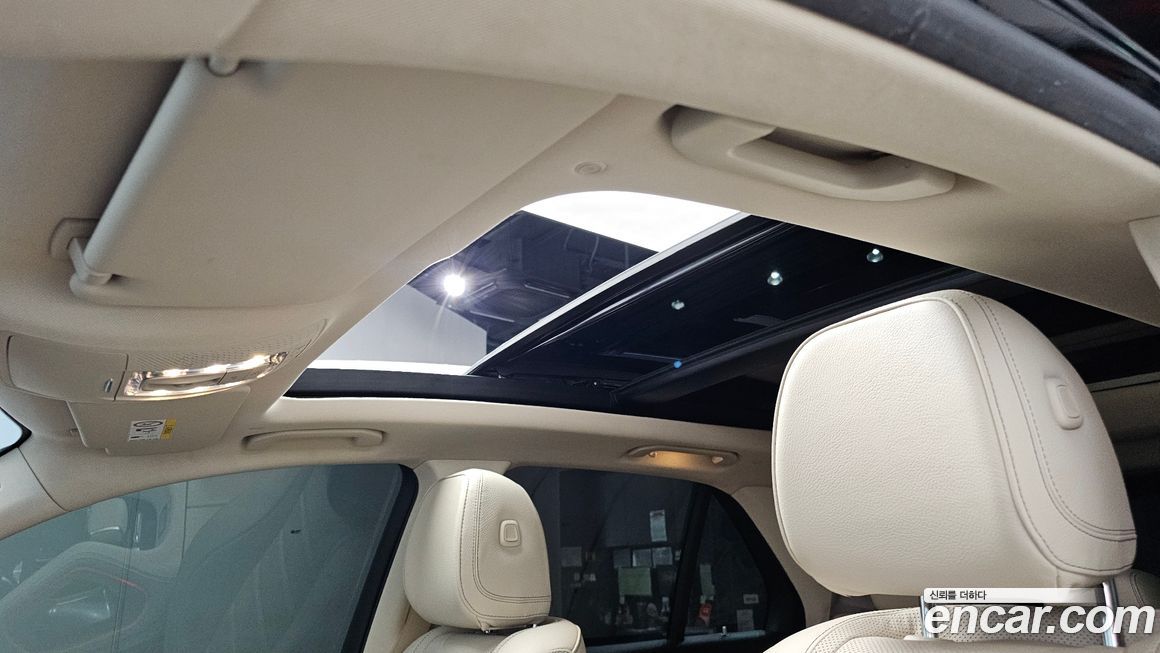 Mercedes-Benz GLE-Class 2021