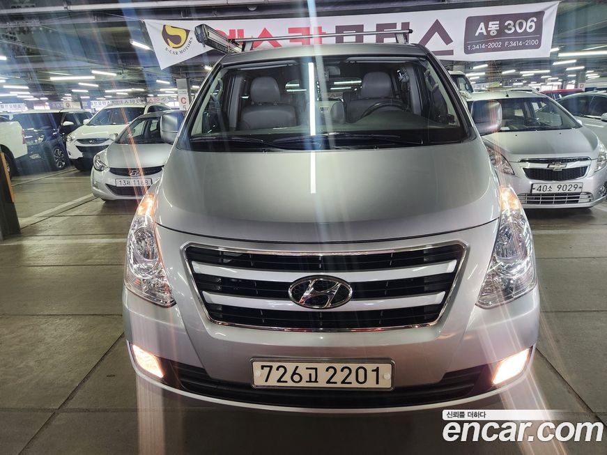 Hyundai Starex 2018