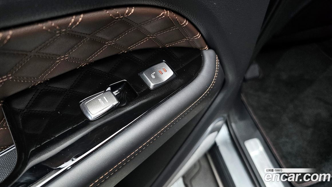 KG_Mobility_Ssangyong Rexton 2022