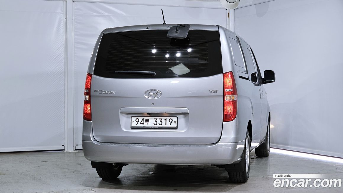 Hyundai Starex 2020