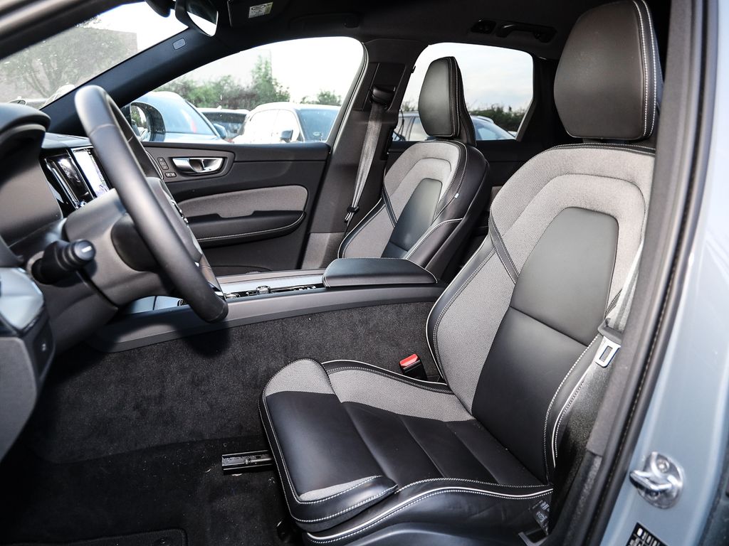 Volvo XC60 2023