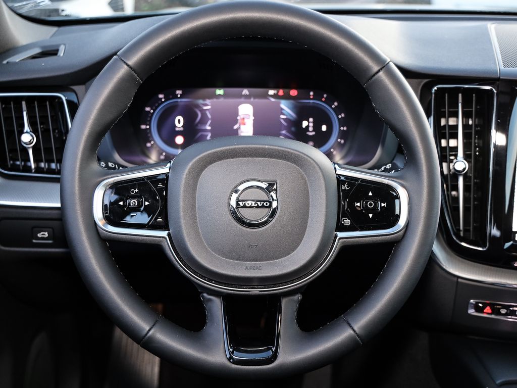 Volvo XC60 2023
