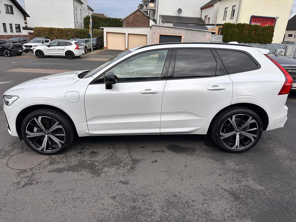 Volvo XC60 2022