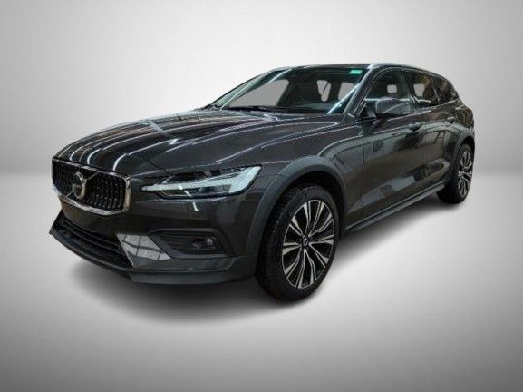 Volvo V60 Cross Country 2024