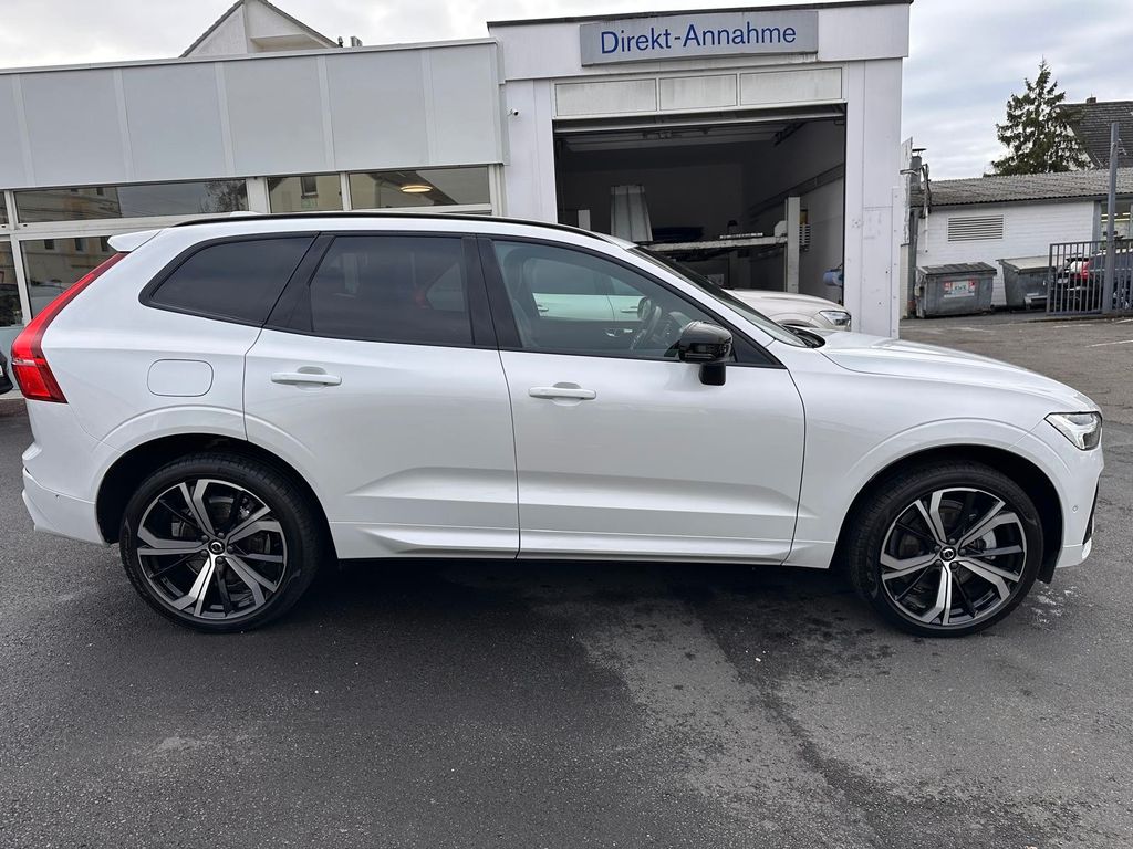 Volvo XC60 2022