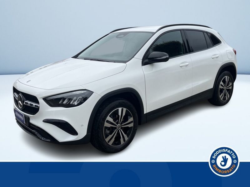 Mercedes-Benz GLA 200 2025