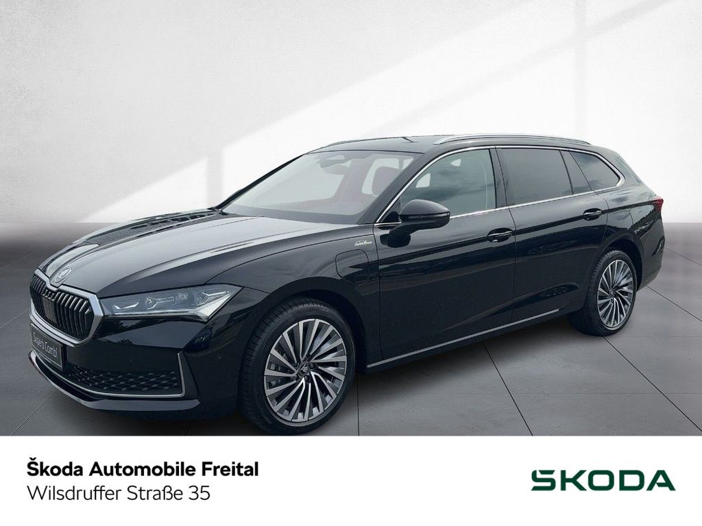 Skoda Superb 2025