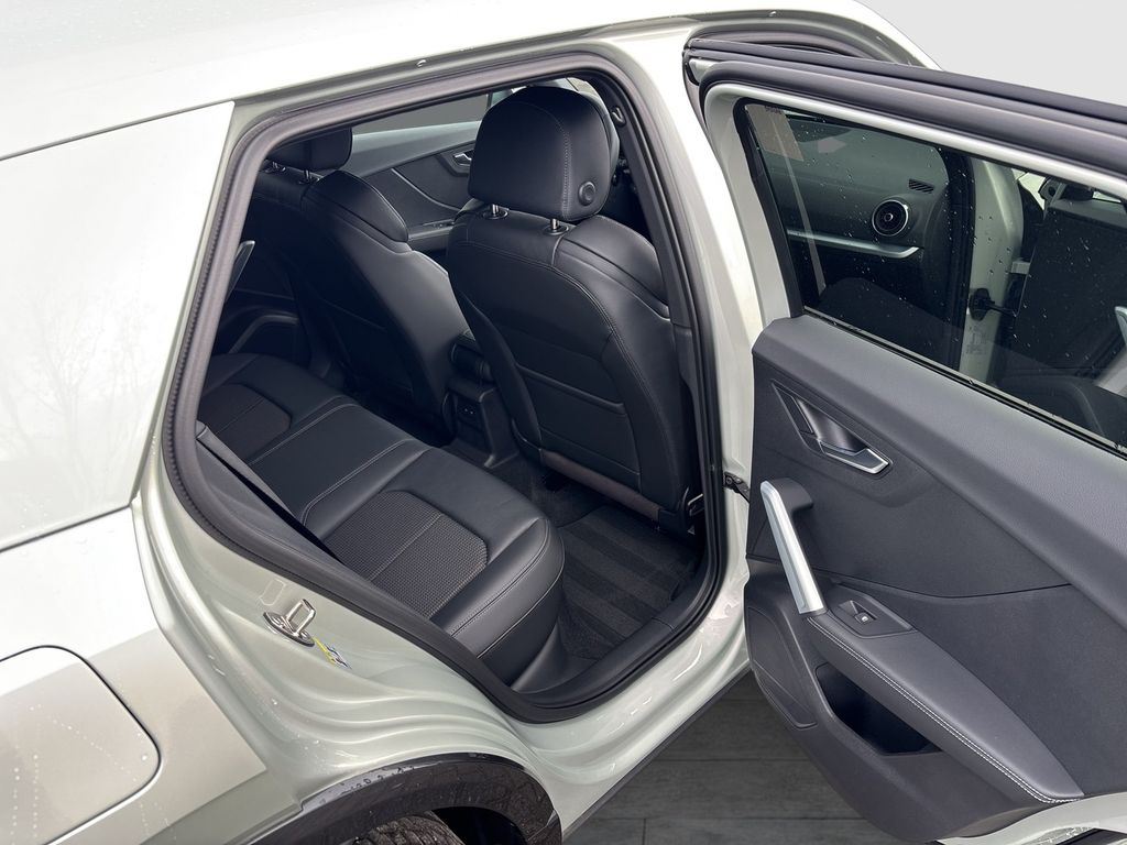 Audi SQ2 2025