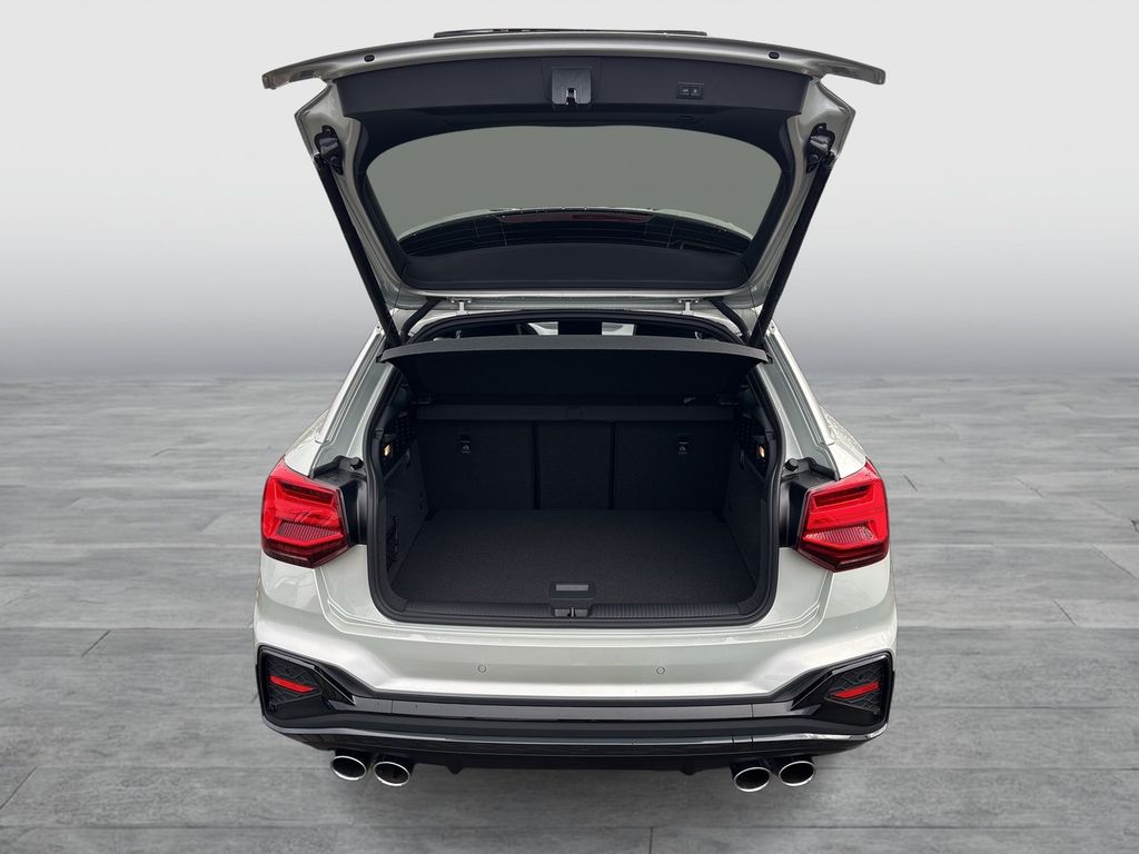 Audi SQ2 2025