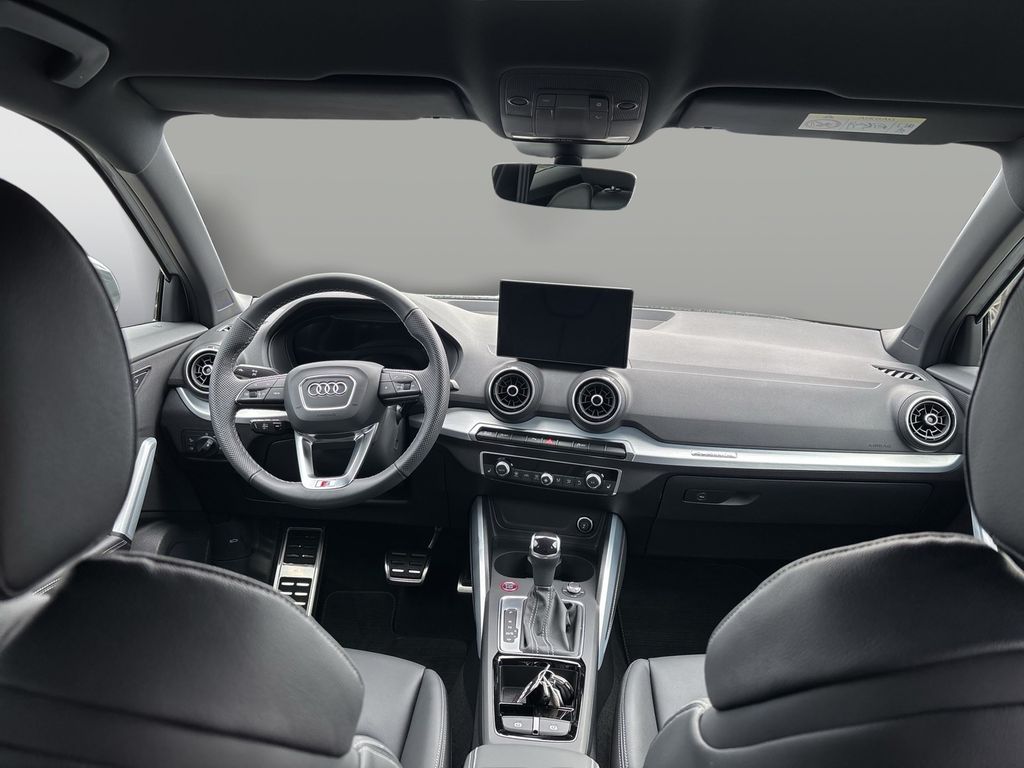 Audi SQ2 2025