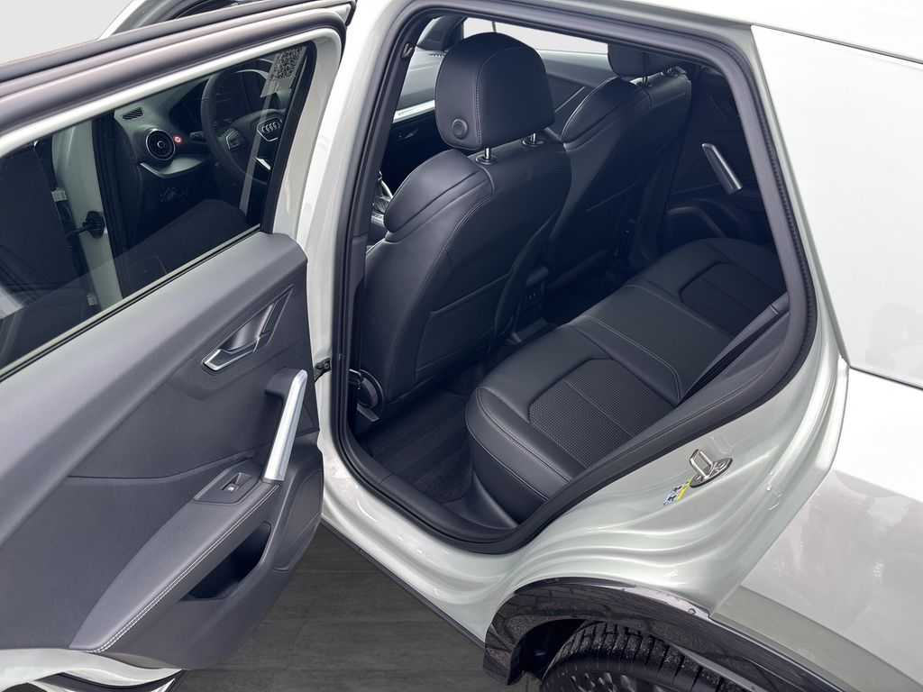 Audi SQ2 2025