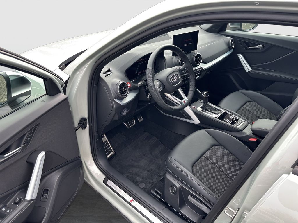 Audi SQ2 2025
