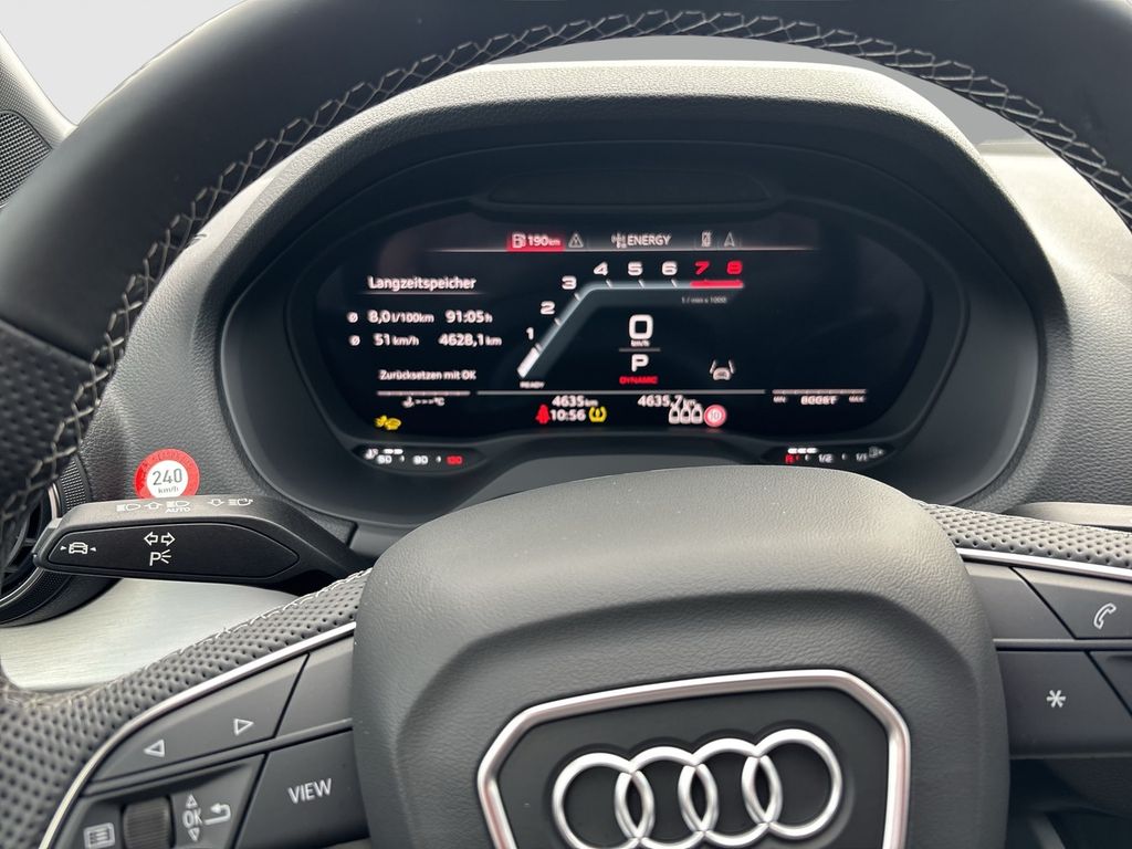 Audi SQ2 2025