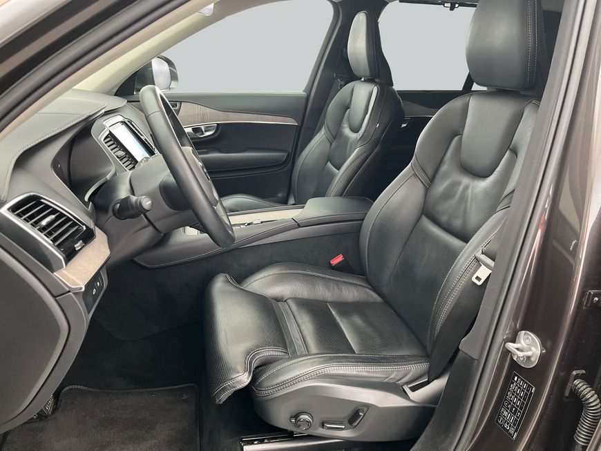 Volvo XC90 2022