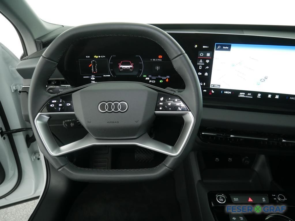 Audi Q6 e-tron 2025