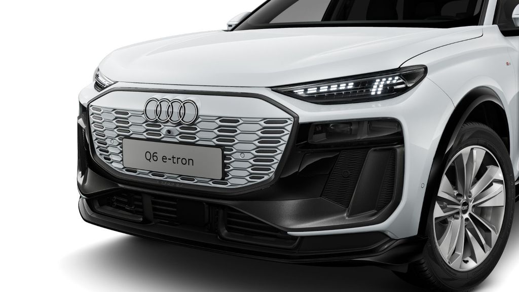 Audi Q6 e-tron 2025