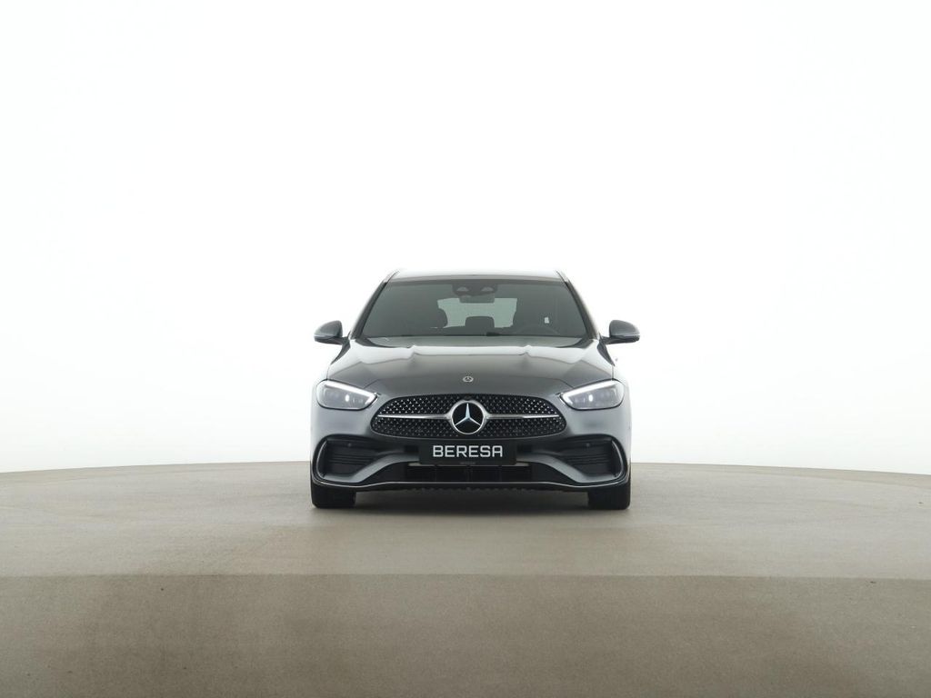 Mercedes-Benz C 220 2025