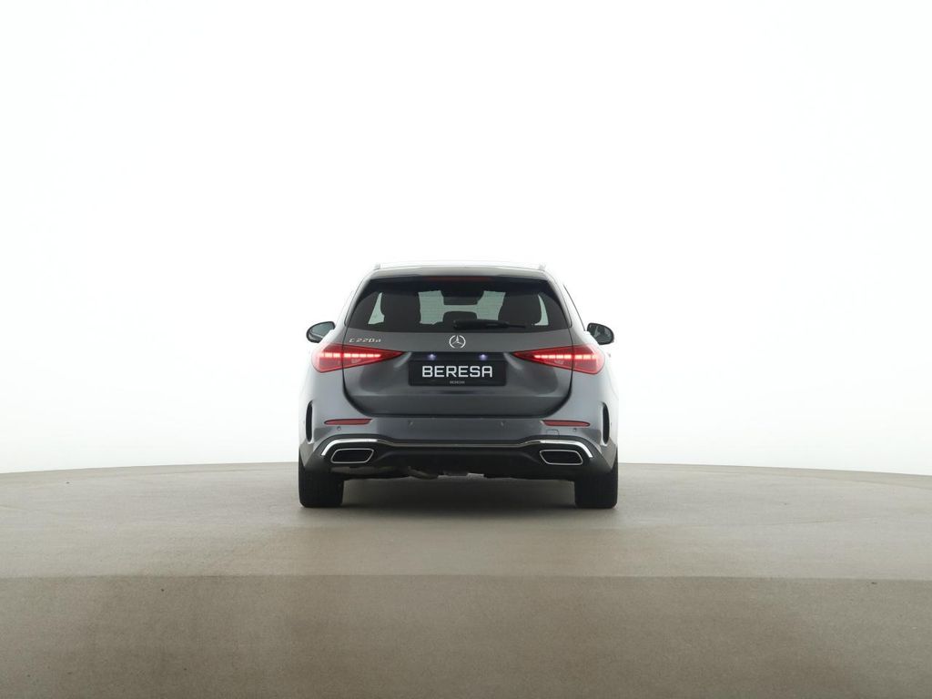 Mercedes-Benz C 220 2025