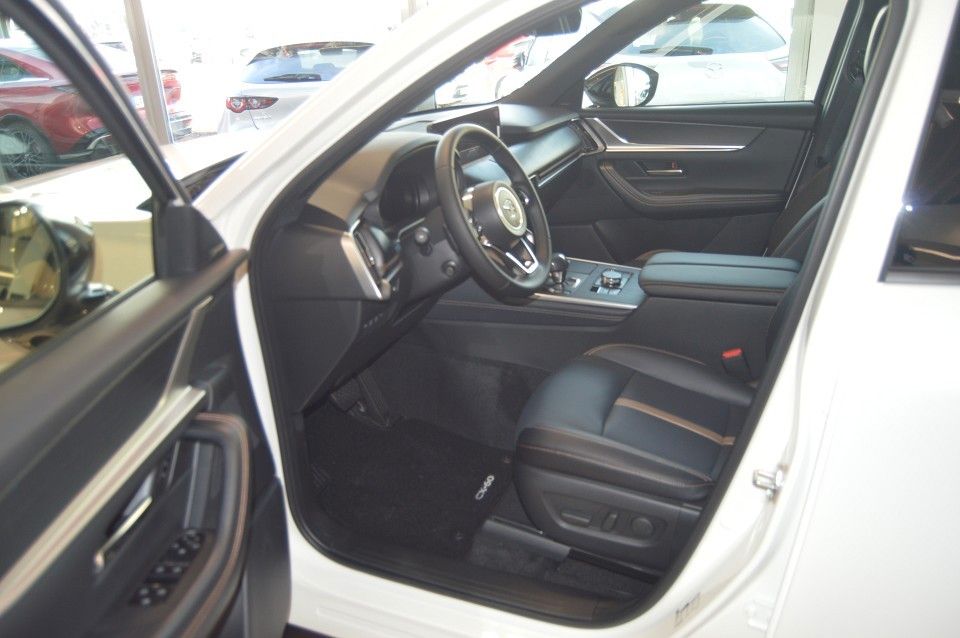 Mazda CX-60 2025