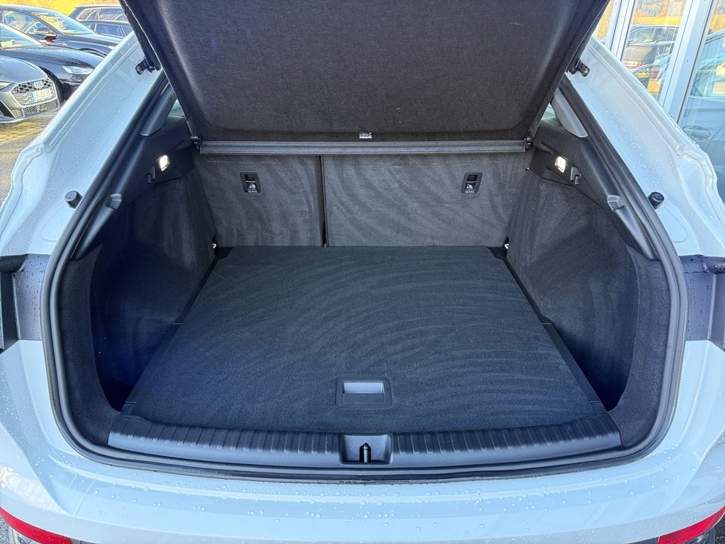 Audi Q4 2022