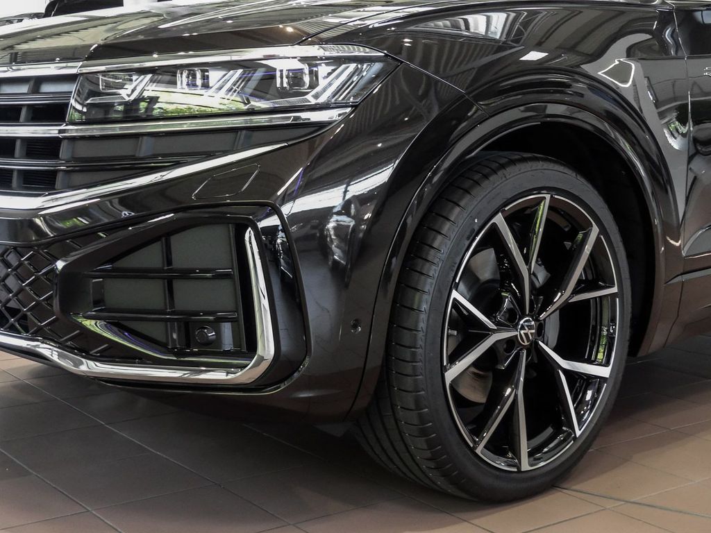Volkswagen Touareg 2025