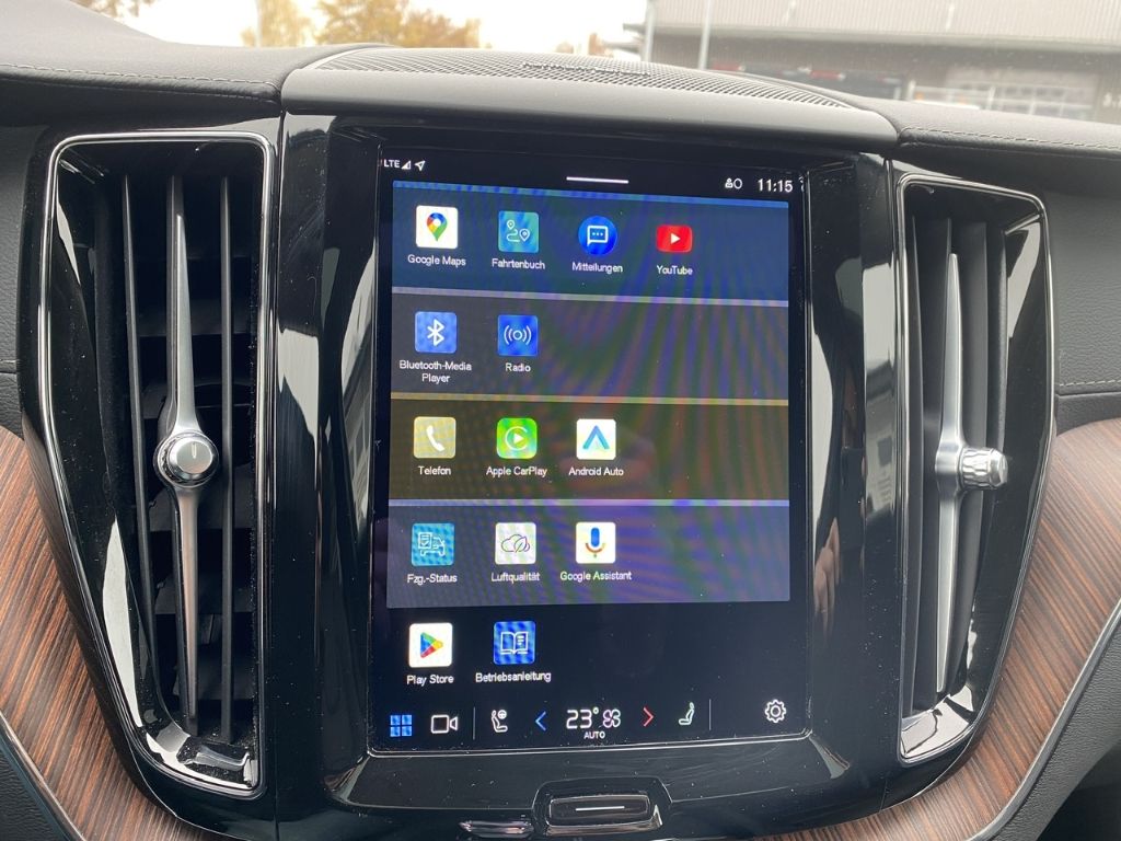Volvo XC60 2023